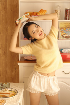 18禁美女挤奶水视频免费